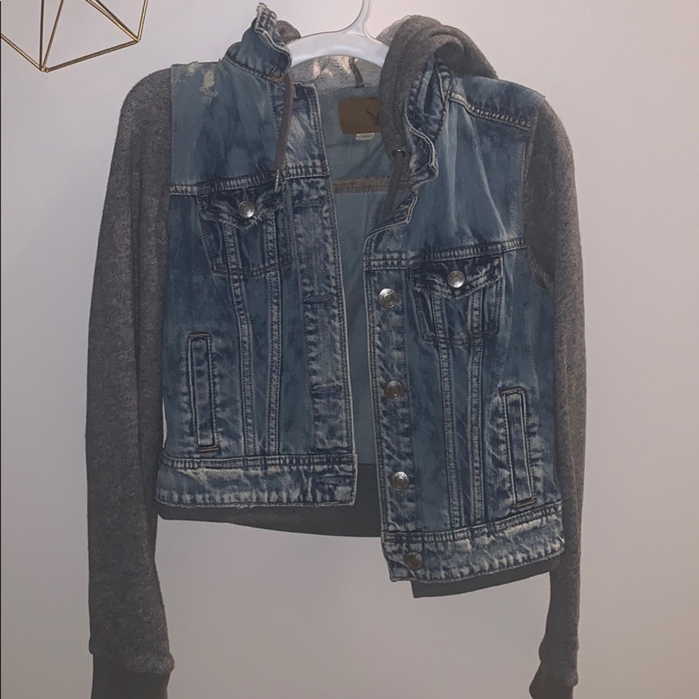 American Eagle boyfriend jean jacket